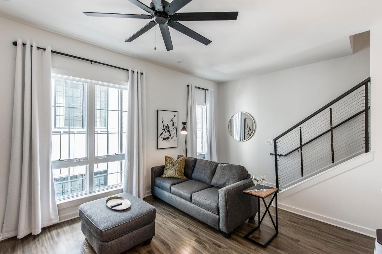 Brand New 4 Bedroom 4Bath Townhome With Amazing Rooftop! Nashville Exterior photo