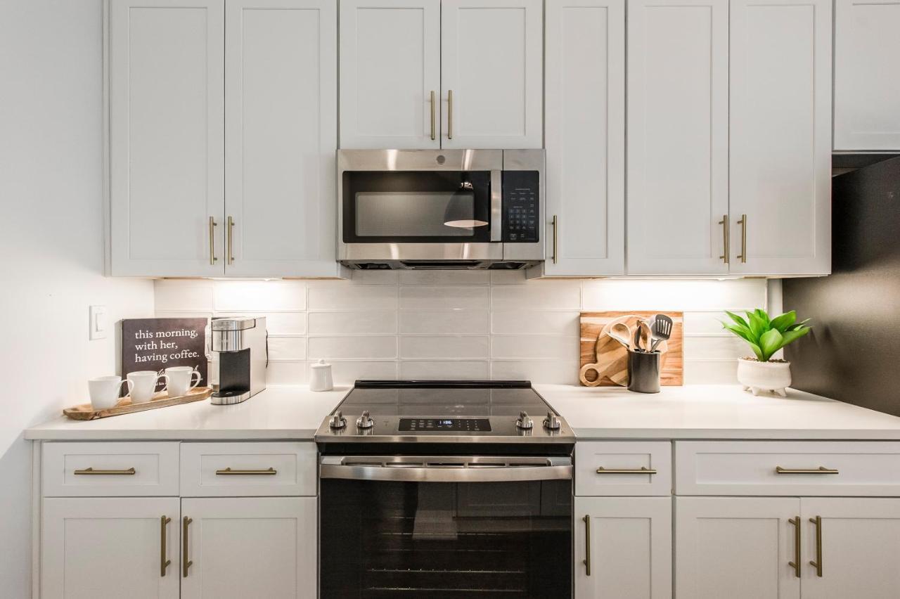 Brand New 4 Bedroom 4Bath Townhome With Amazing Rooftop! Nashville Exterior photo